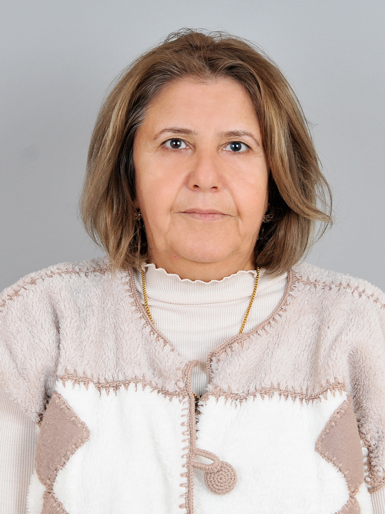 SEVGİ AKIN