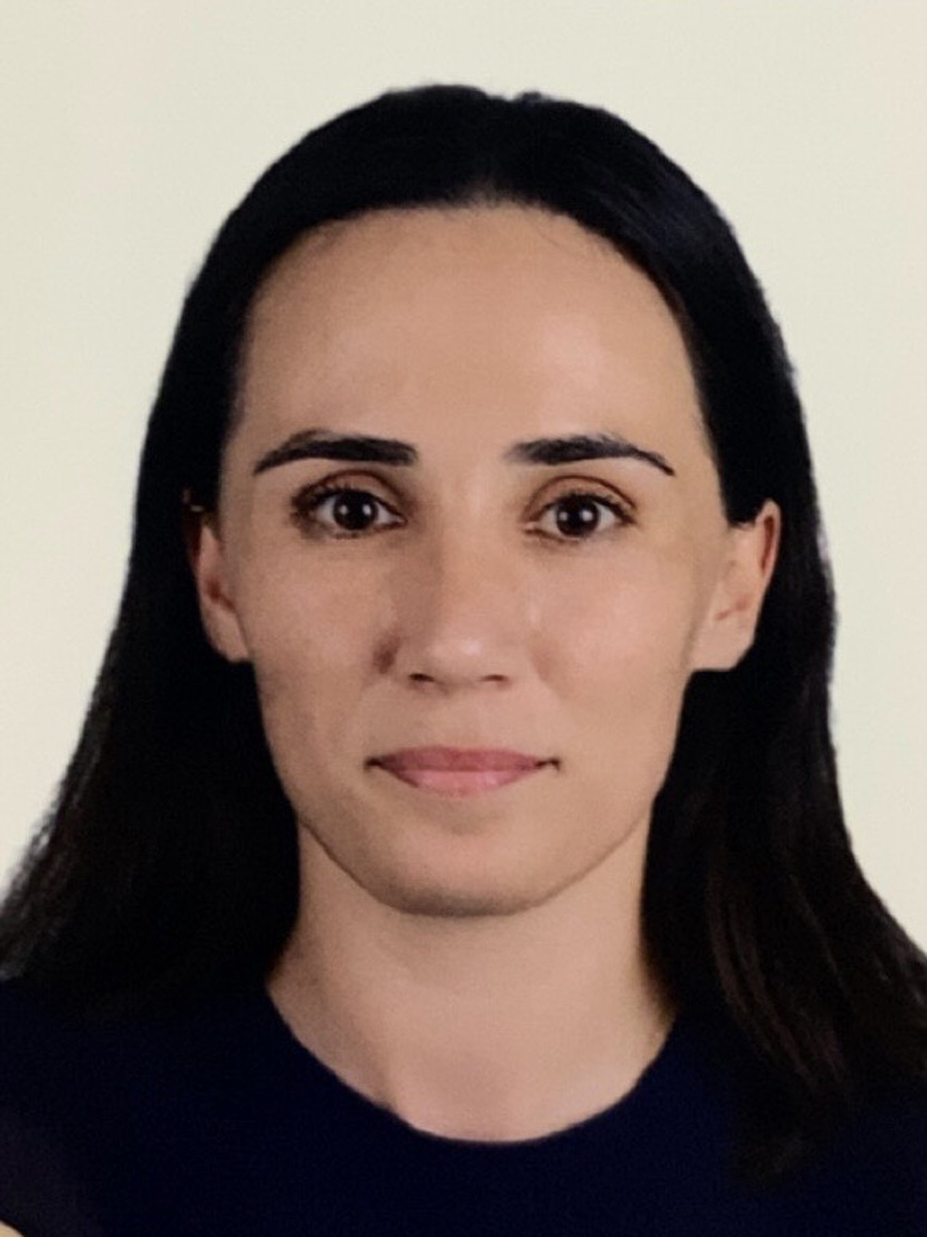 ESRA ÖZEN